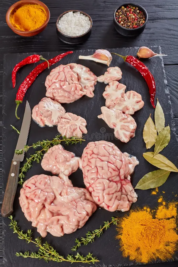 sliced-juvenile-beef-veal-brains-uncooked-sliced-juvenile-beef-veal-brains-were-prepared-to-be-cooked-spices-garlic-113790598